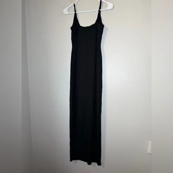 SKIMS Smooth layers skimpy scoop neck black dress size small - Picture 5 of 8